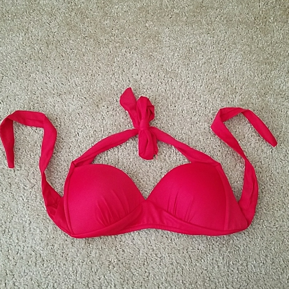 NWOT VENUS perfection push up halter bikini top